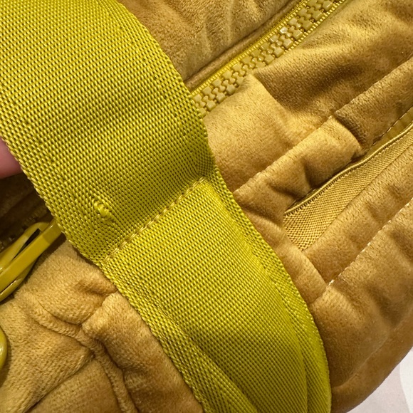 Dagne Dover (limited edition) yellow velvet purse - Picture 12 of 12